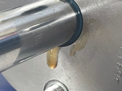 হাইড্রোলিক সিলিন্ডার লিকেজ কি?